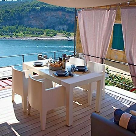 Little Paradise Porto Venere Bagian luar foto